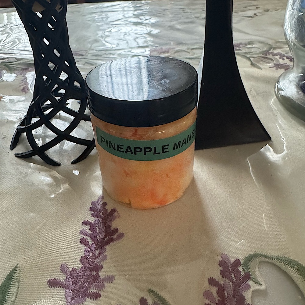 Pineapple mango body butter, 4 ounces